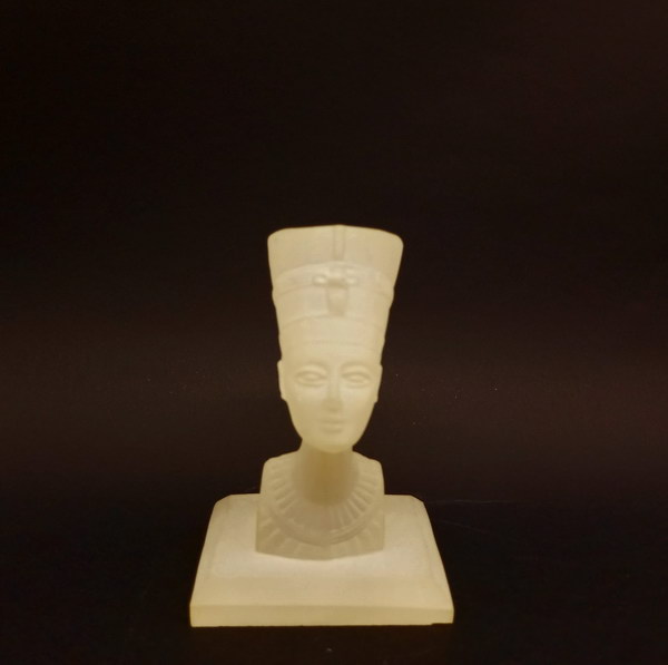 Nefertiti Crestaline ??Stone