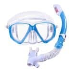 Kids snorkeling mask with dry-top snorkel and anti-fog lenses