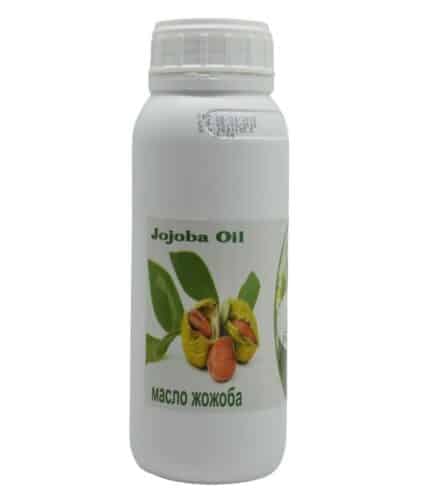 Organic Jojoba Oil to Skin for Hydration